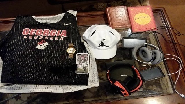 Roquan Smith's Rose Bowl & national championship jersey stolen in