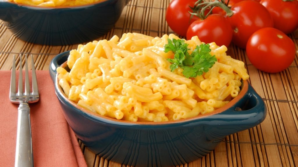 Macaroni and cheese dinner