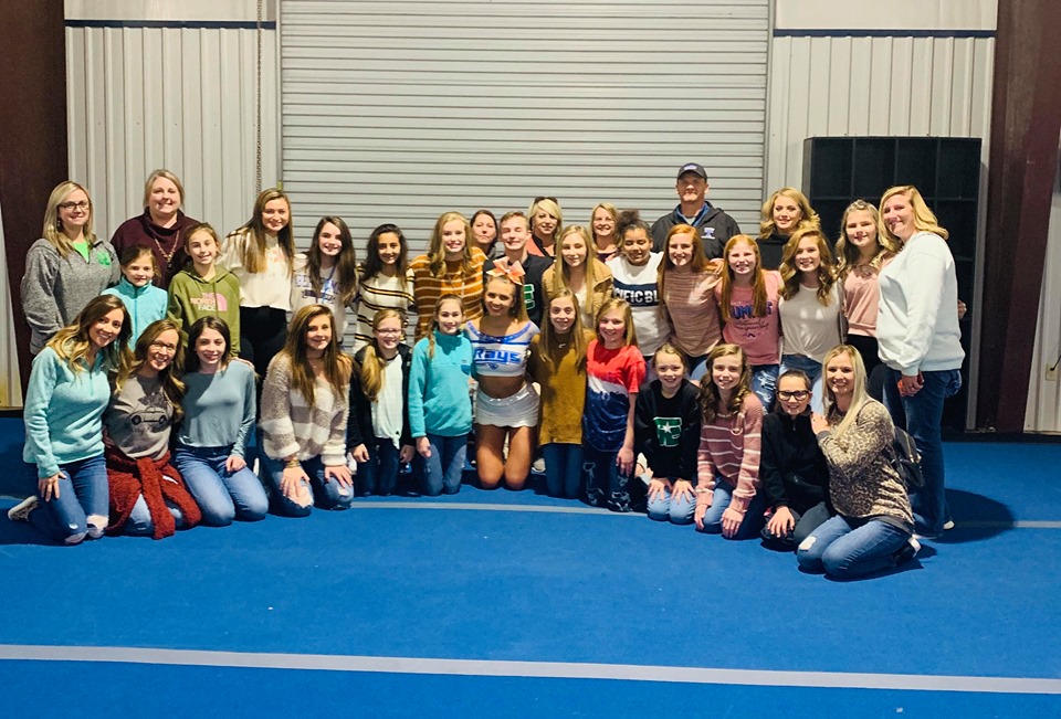 Group of Gracie supporters from Chattooga County and Georgia Elite traveled to Marietta to support her in their showcase sendoff