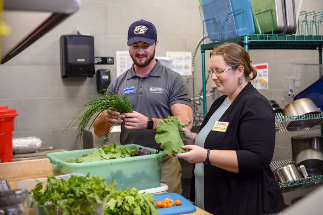Georgia Southern's cafe farm-to-table partnership focusing on sustainable, healthy food options - All On Georgia