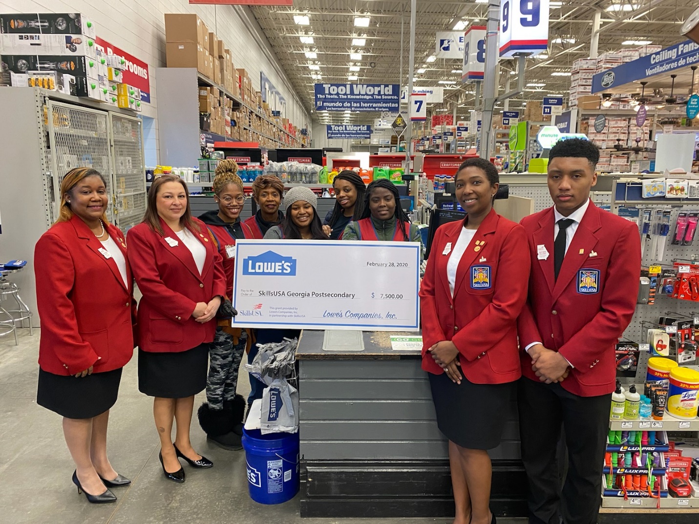 Lowe’s Provides Grant to SkillsUSA Association