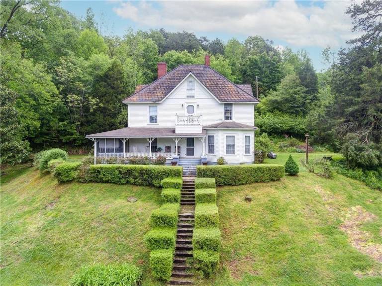 Lyerly home featured on For The Love Of Old Houses