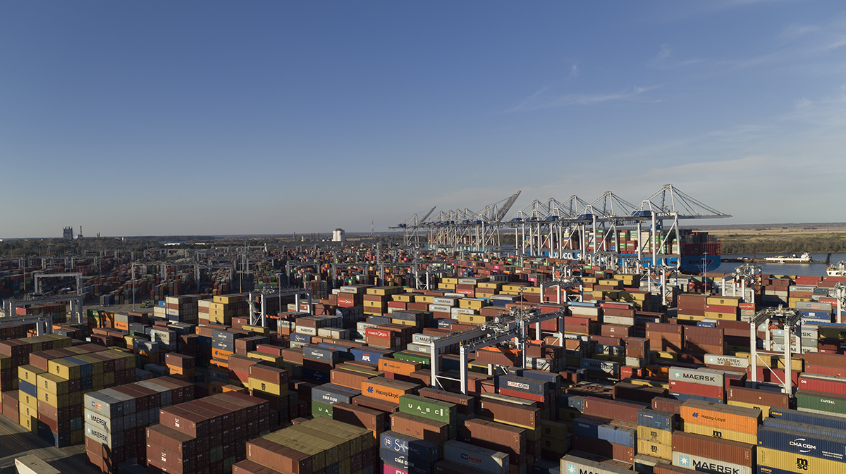 Container-Field ga ports savannah june 2021