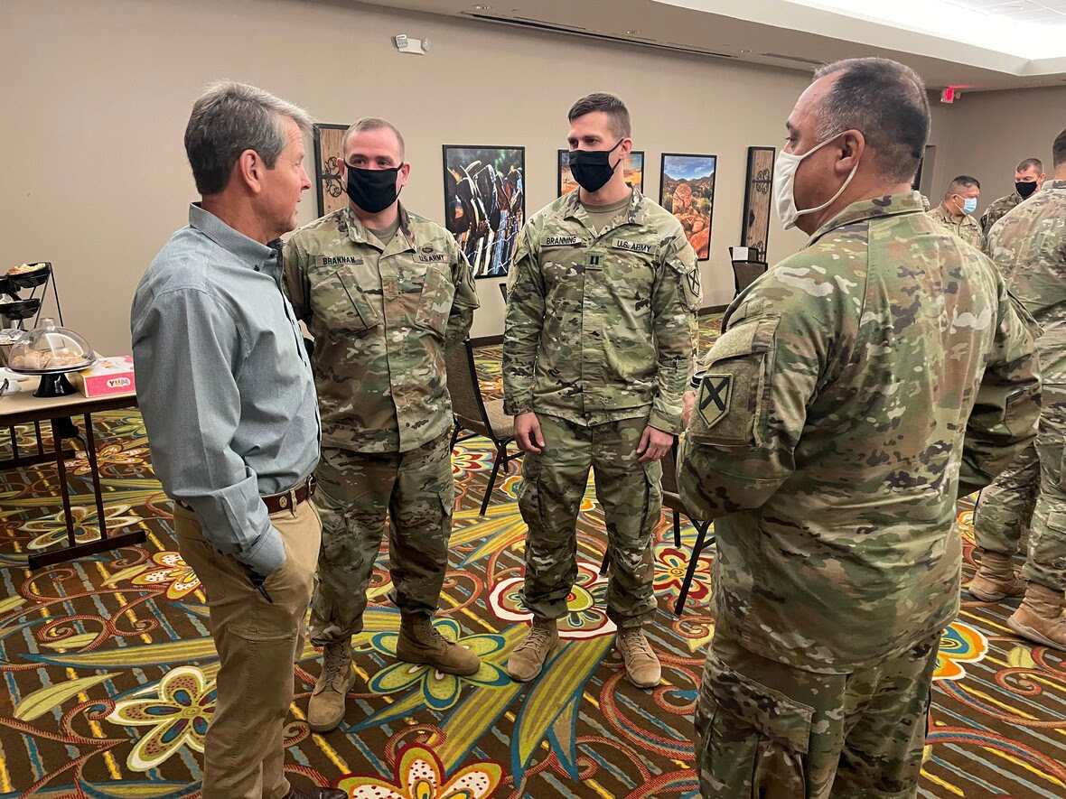 Gov. Kemp meets with Georgia National Guard Troop