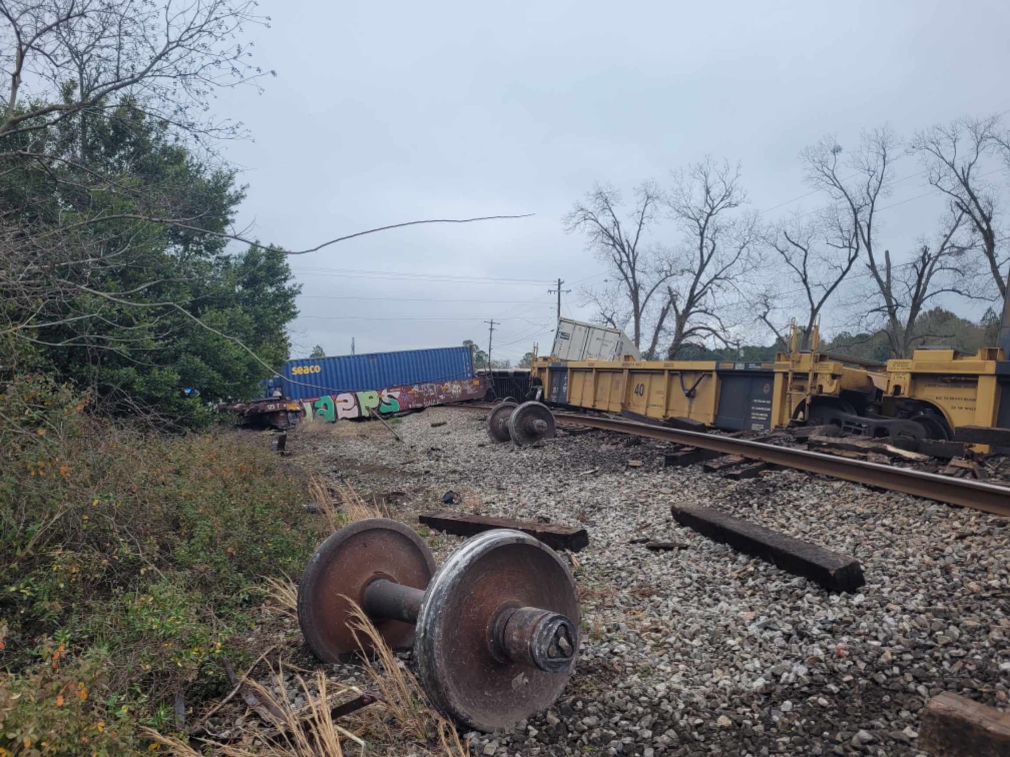 train derail city of douglas 2