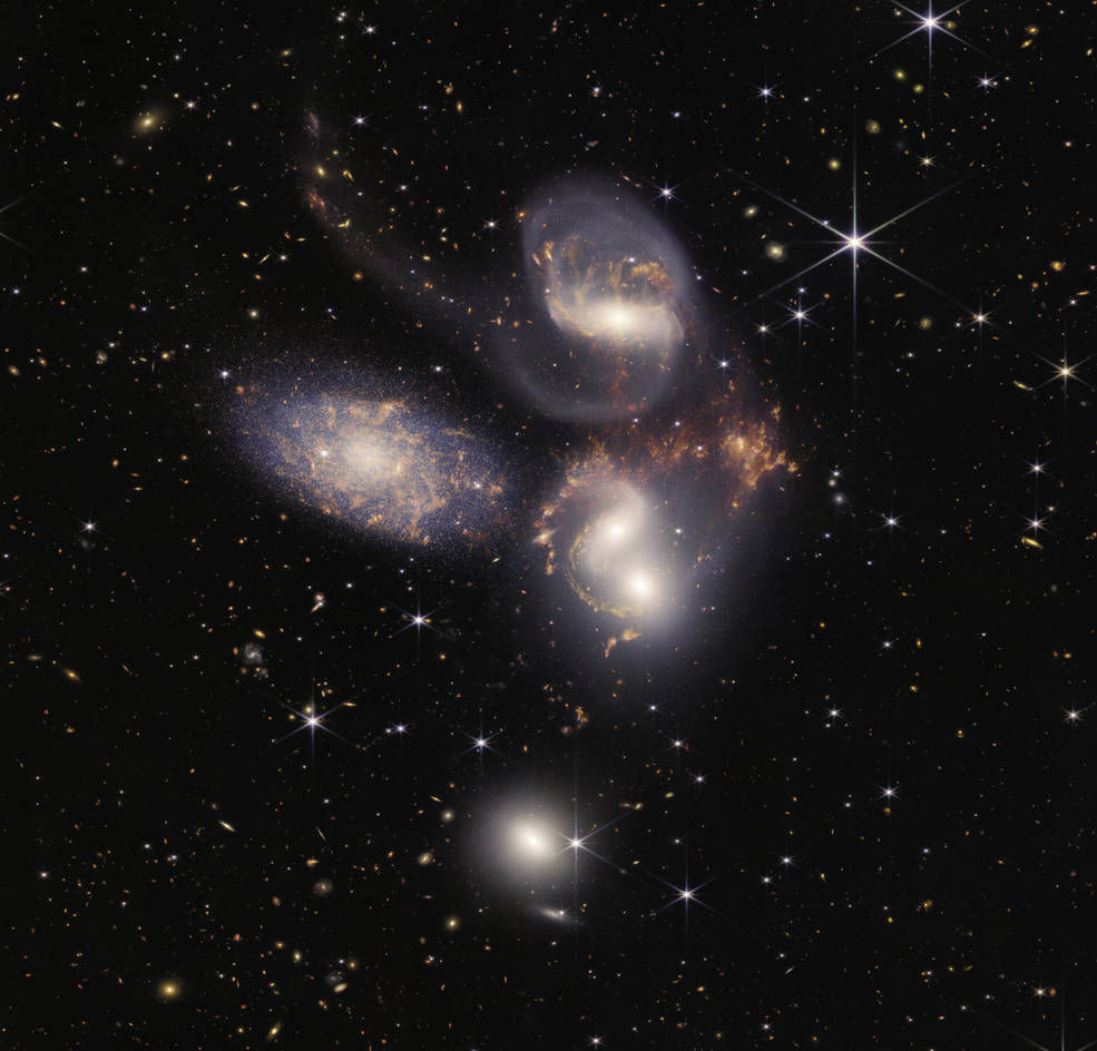 galaxies_stephans_quintetNASA