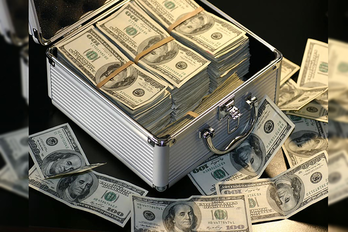 money stacks bank robbery