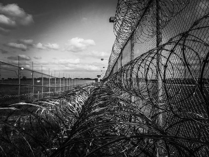 prison-fence-razor-ribbon-wire-metal