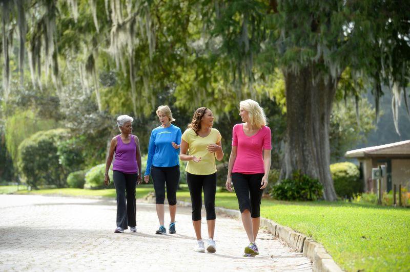 event-banner-mature-lady-group-walk-800x530_0