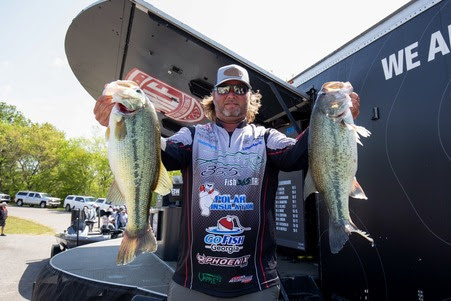 GA DNR: Pro Angler Clayton Batts Leads Electronics Class and