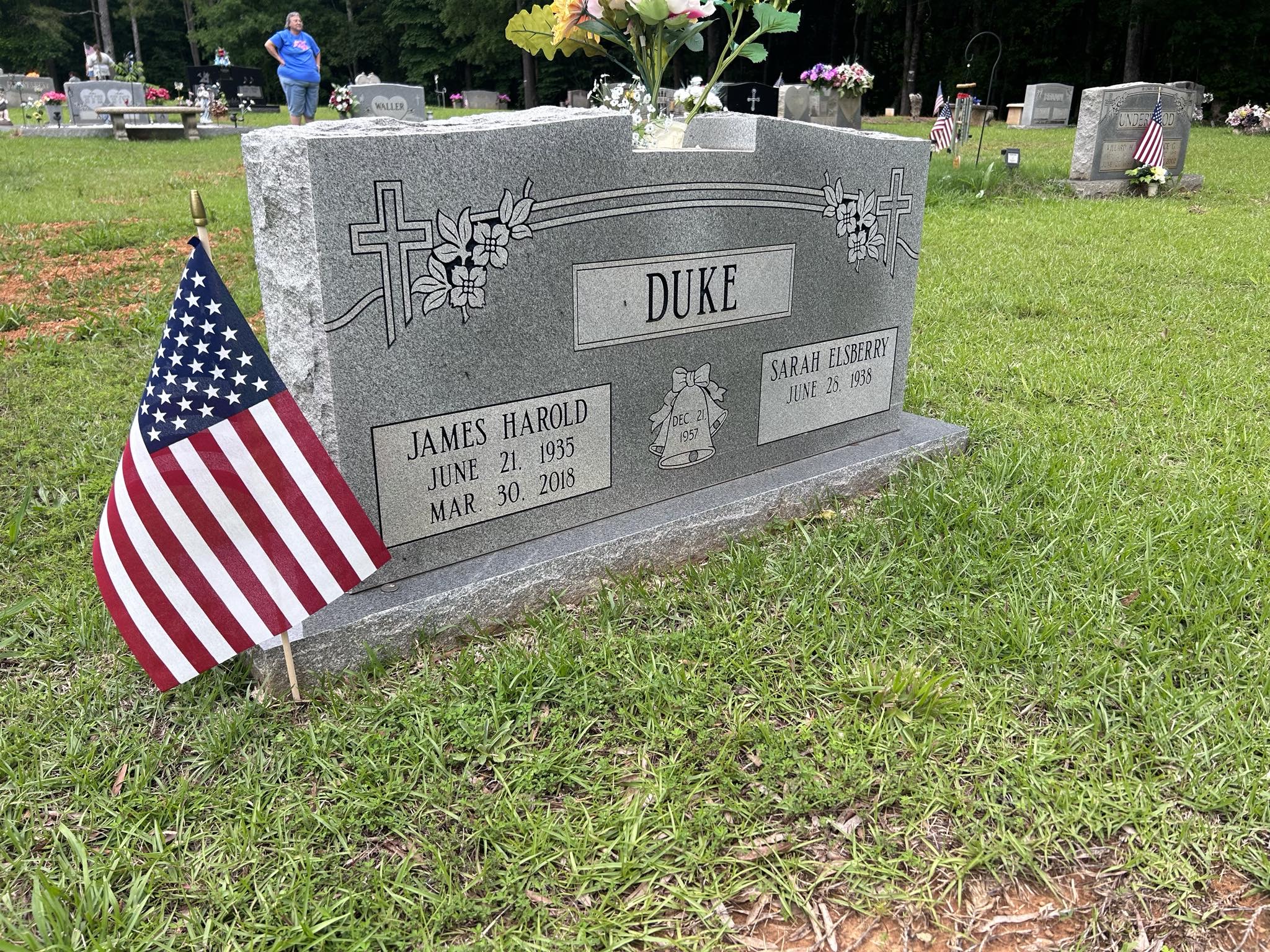 FCDC8FAC-C918-4B1F-9133-384AB5EC7164