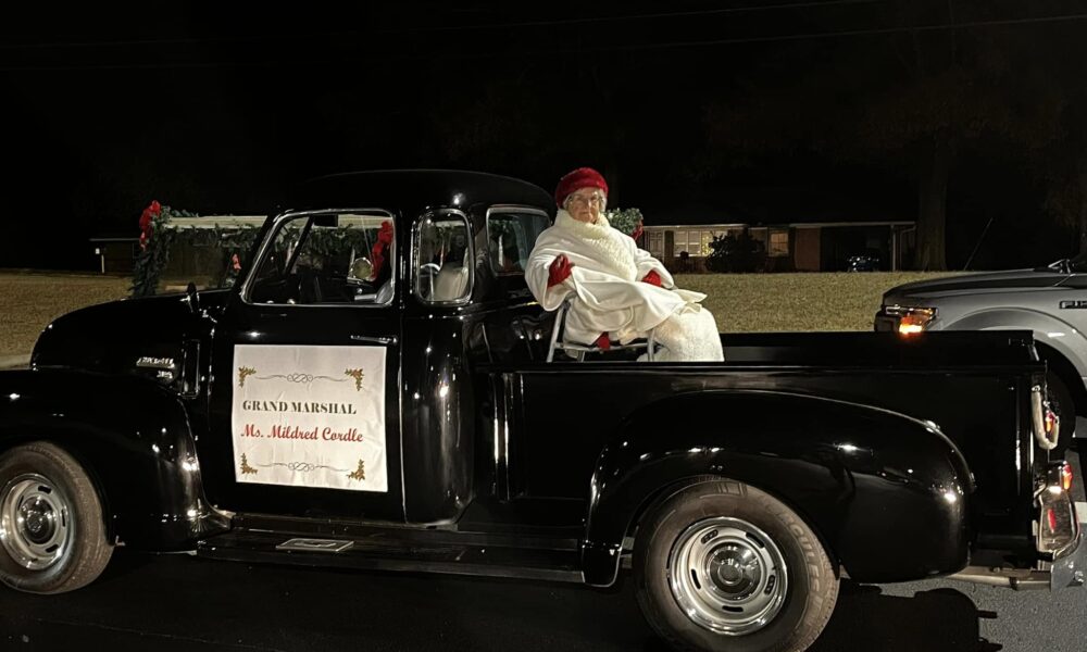 Summerville Celebrates "The Magic of Christmas" with Mildred Cordle as