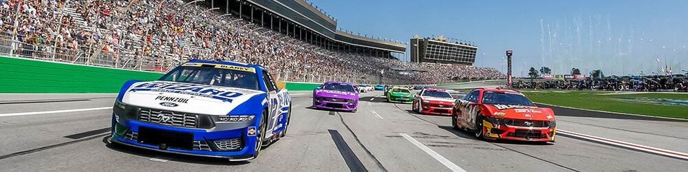 High-speed racing action is paired with world-class entertainment during Autotrader 400 weekend